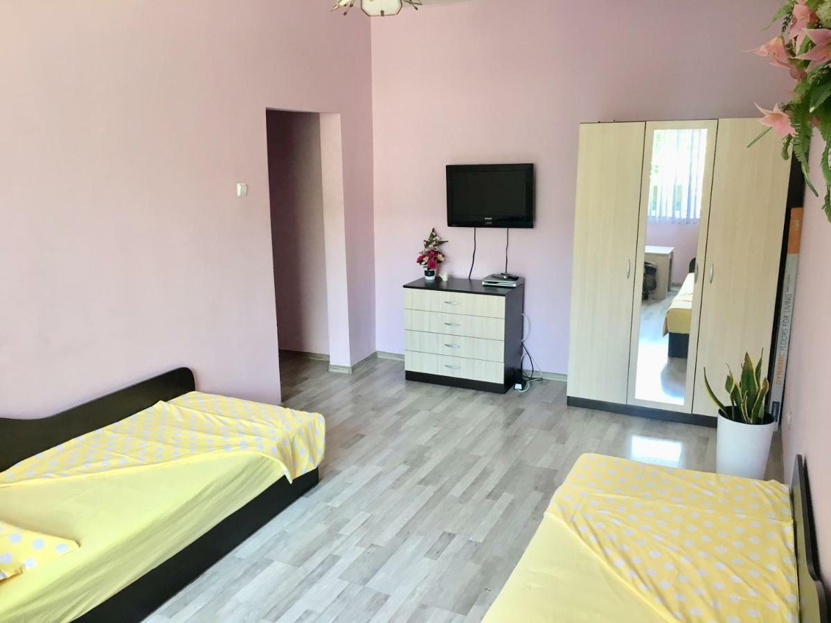 Apartment Andrea Varna Buitenkant foto